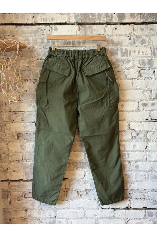 CO/LI Back Satin Pegtop Single Pleat Cargo Pants - Olive - DUNE + SALT