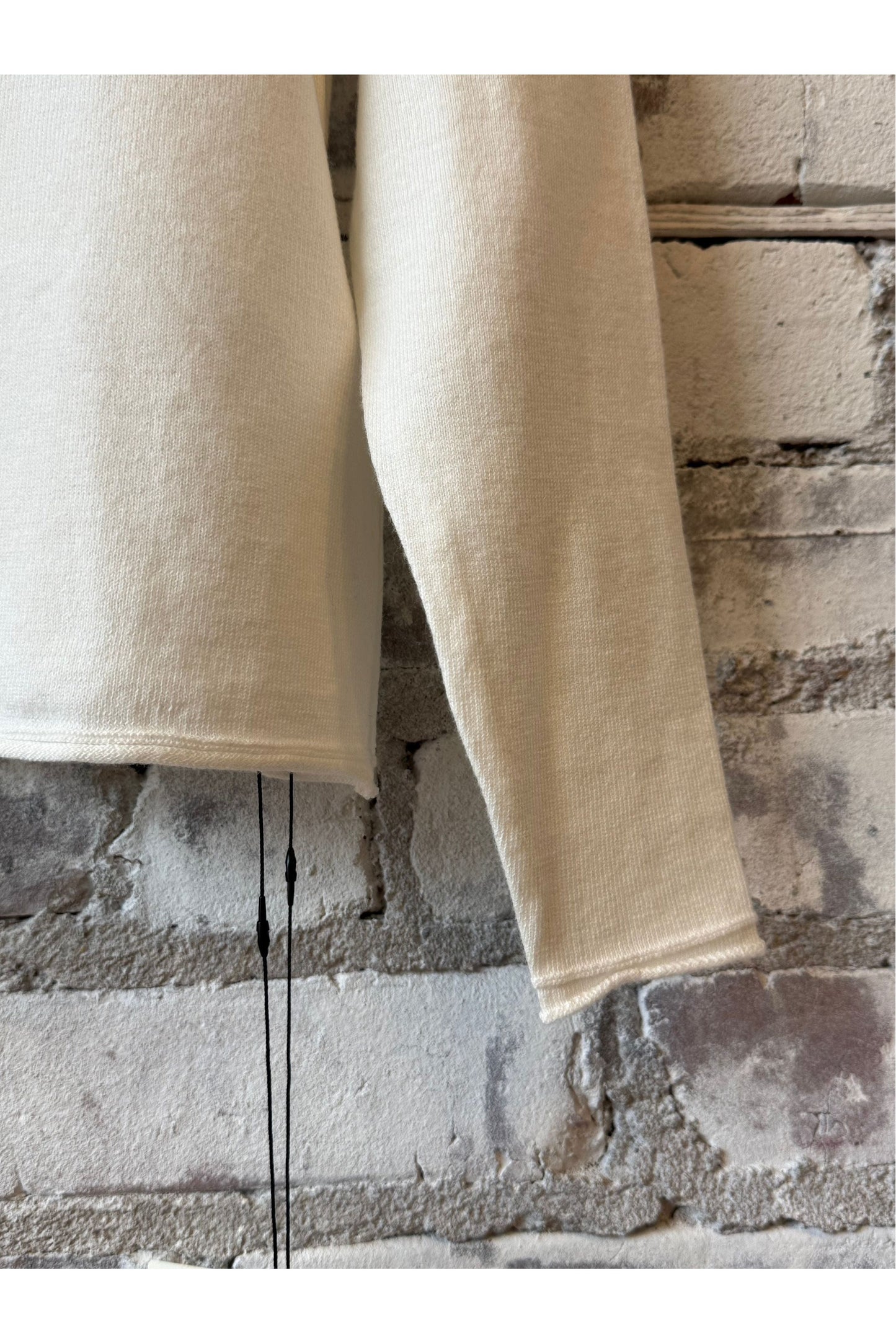 Cotton Cashmere Jersey LS Knit Crew - White - DUNE + SALT