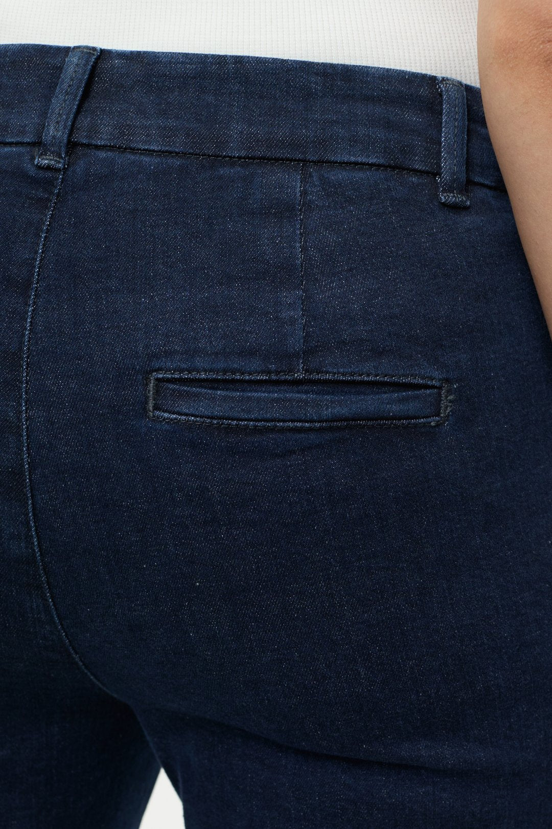 Sonnett Power Stretch Jean - Dark Blue - DUNE + SALT