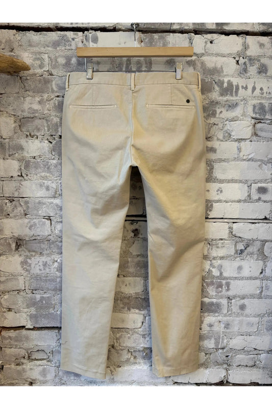 Clifton True Slim Pants - Lime Beige - DUNE + SALT