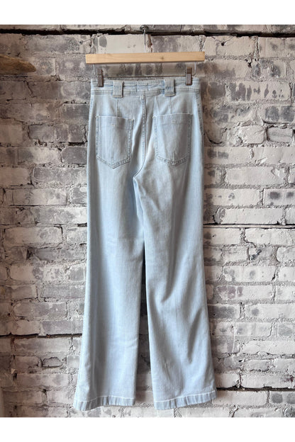 Aria Slim Jeans - Light Blue - DUNE + SALT