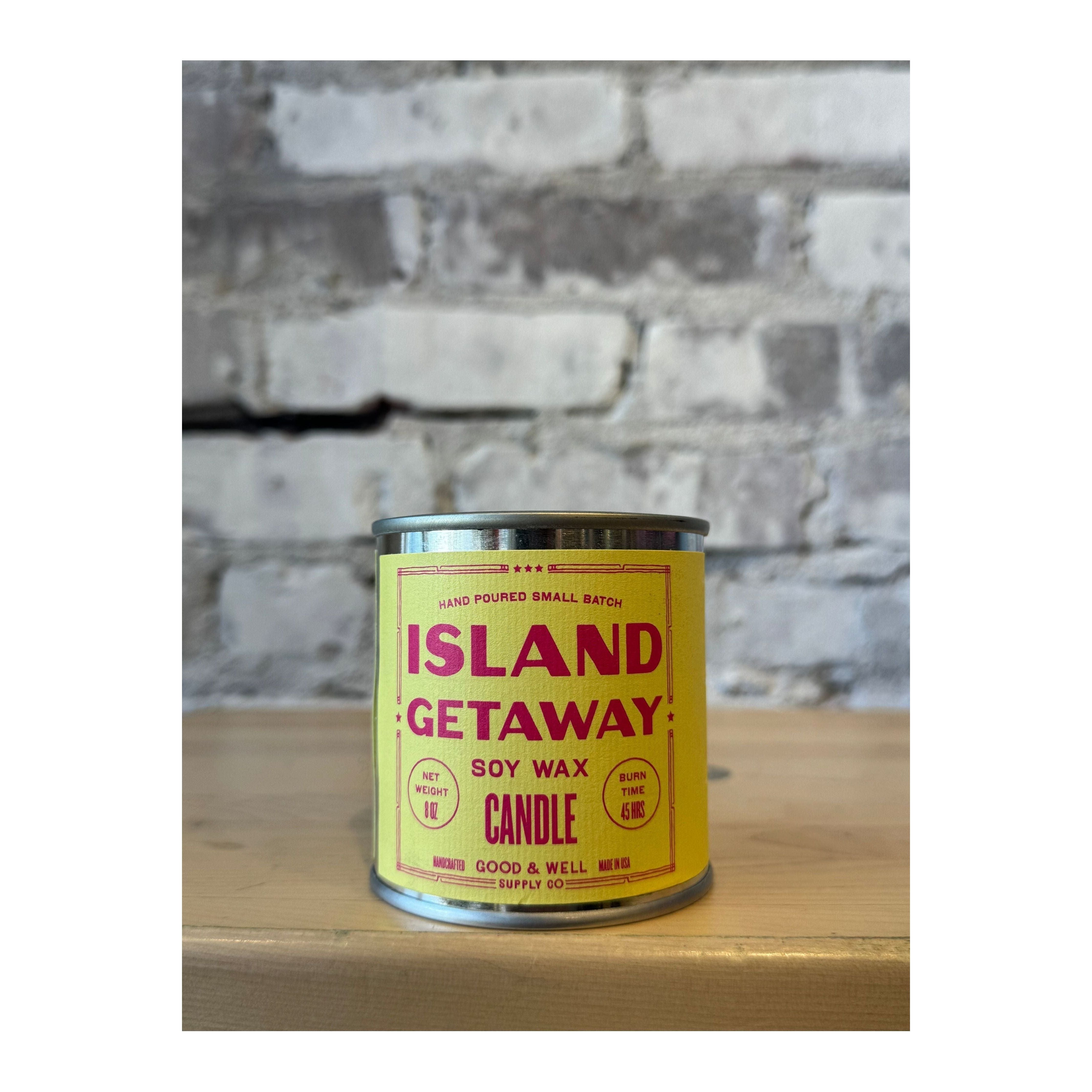 Island Getaway Soy Candle - Thumbnail 3