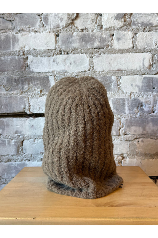 Colette Boucle Beanie - Dark Khaki - DUNE + SALT