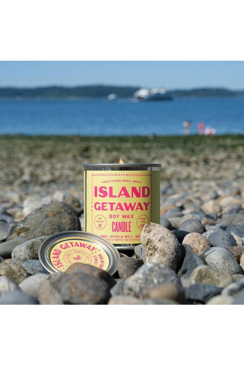 Island Getaway Soy Candle - DUNE + SALT
