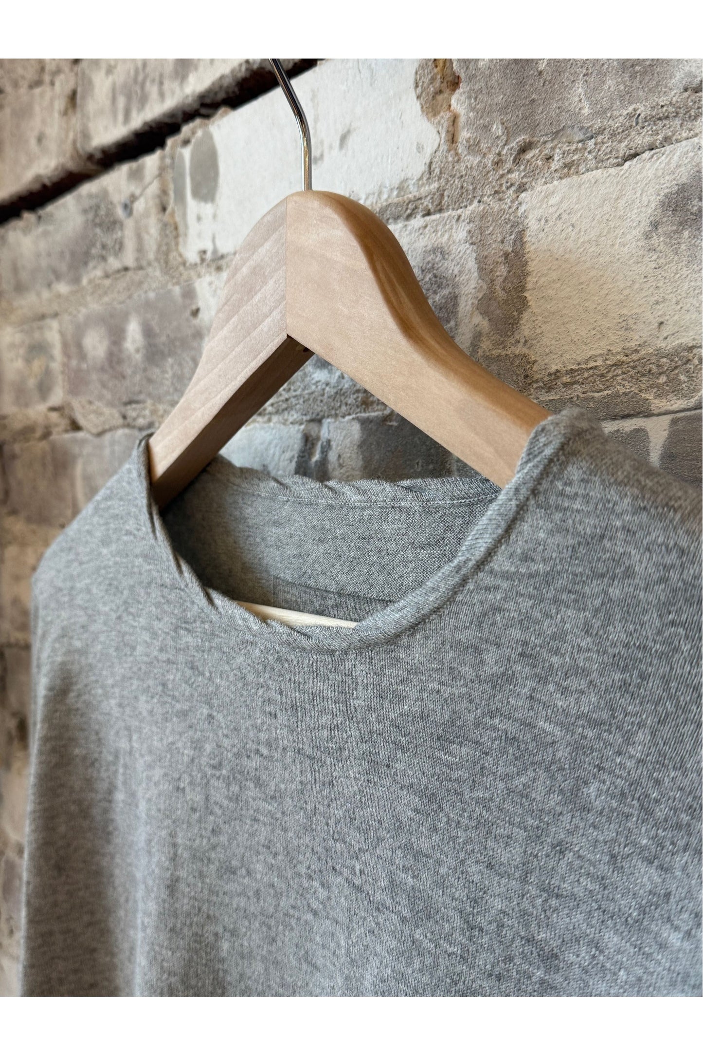 Cotton Cashmere Jersey LS Knit Crew - Heather Grey - DUNE + SALT