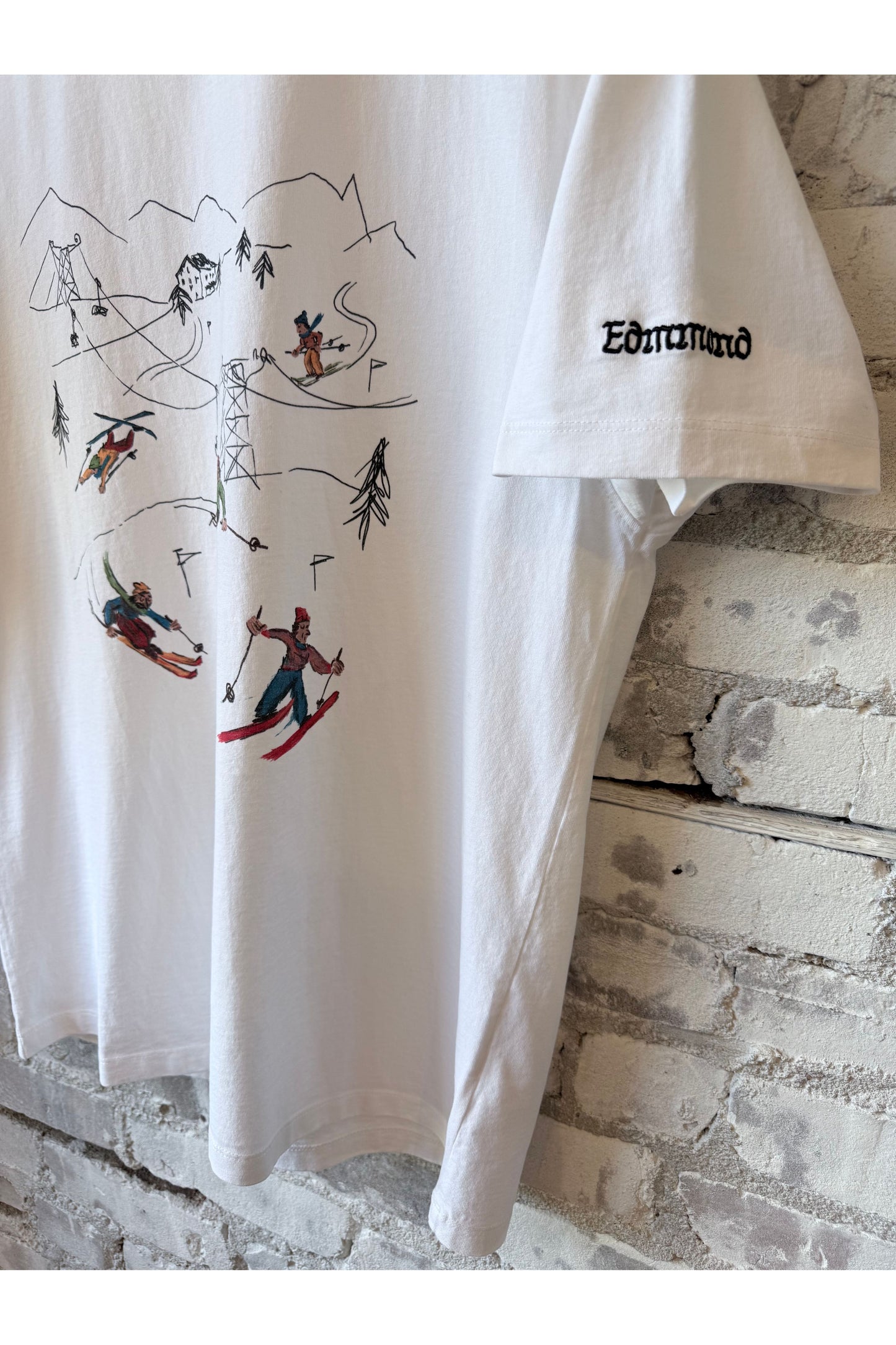 Peak 7 T-Shirt - White - DUNE + SALT