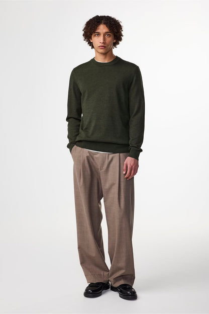 Ted Lightweight Sweater - Dark Army - DUNE + SALT