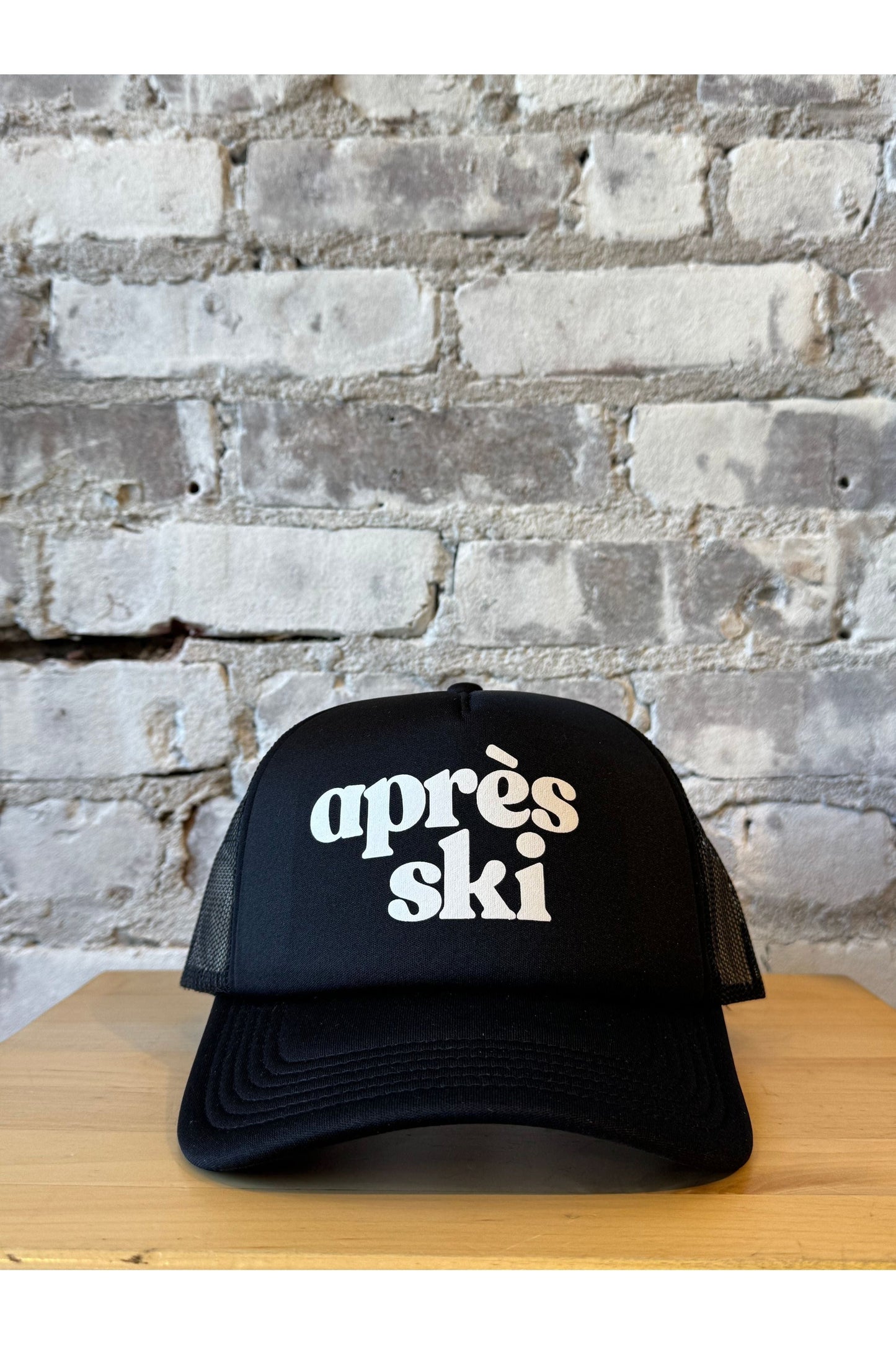 Après Ski Recycled Trucker Hat - Black - DUNE + SALT