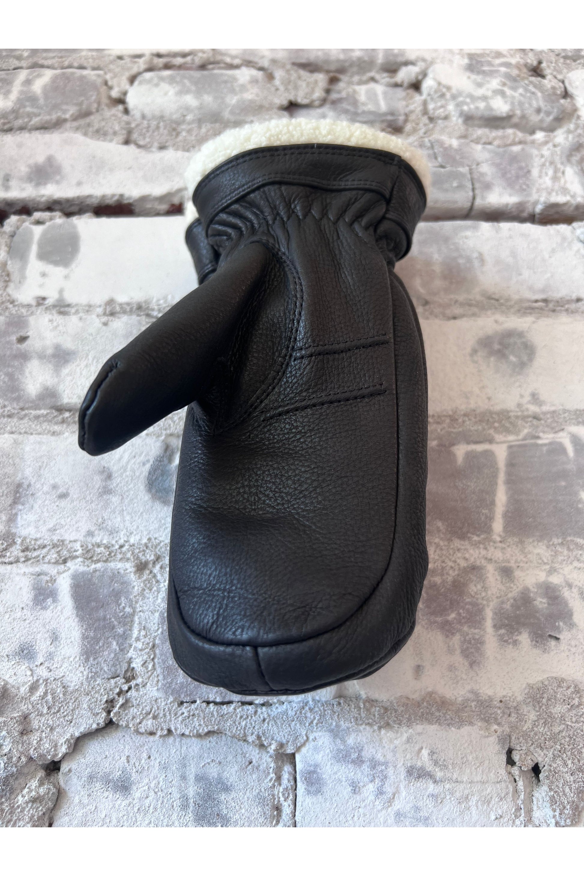 Boda Mitt - Black - DUNE + SALT