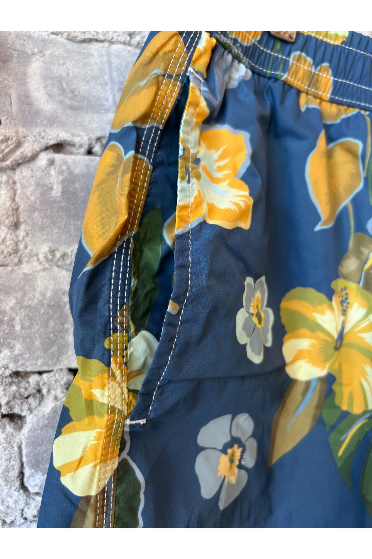 Hibiscus Printed Recycle Nylon Swim Trunks - Navy - DUNE + SALT