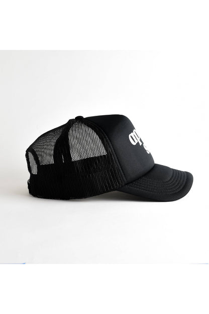 Après Ski Recycled Trucker Hat - Black - DUNE + SALT