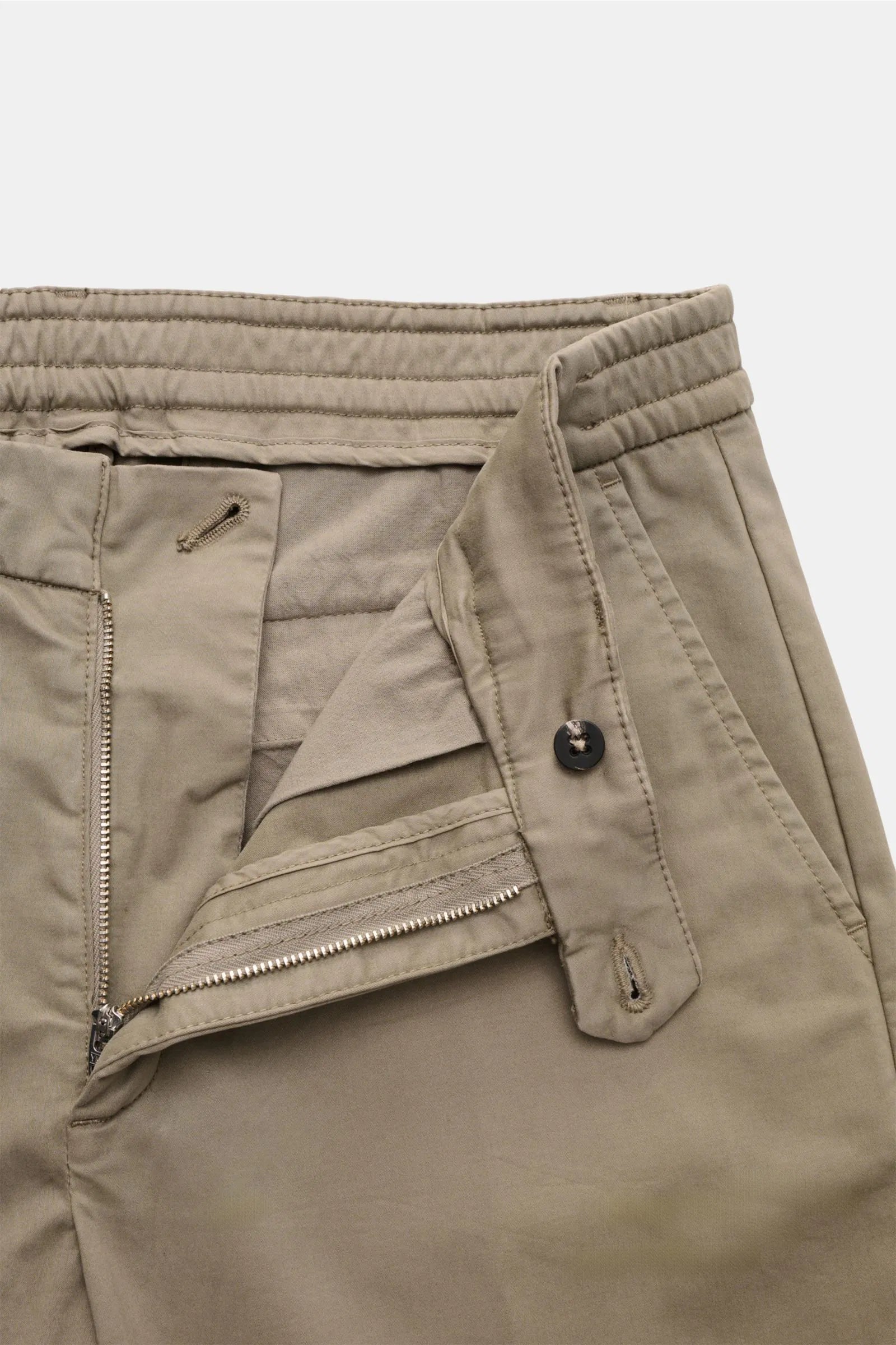 Cotton Sateen Flex Pant - Taupe - DUNE + SALT
