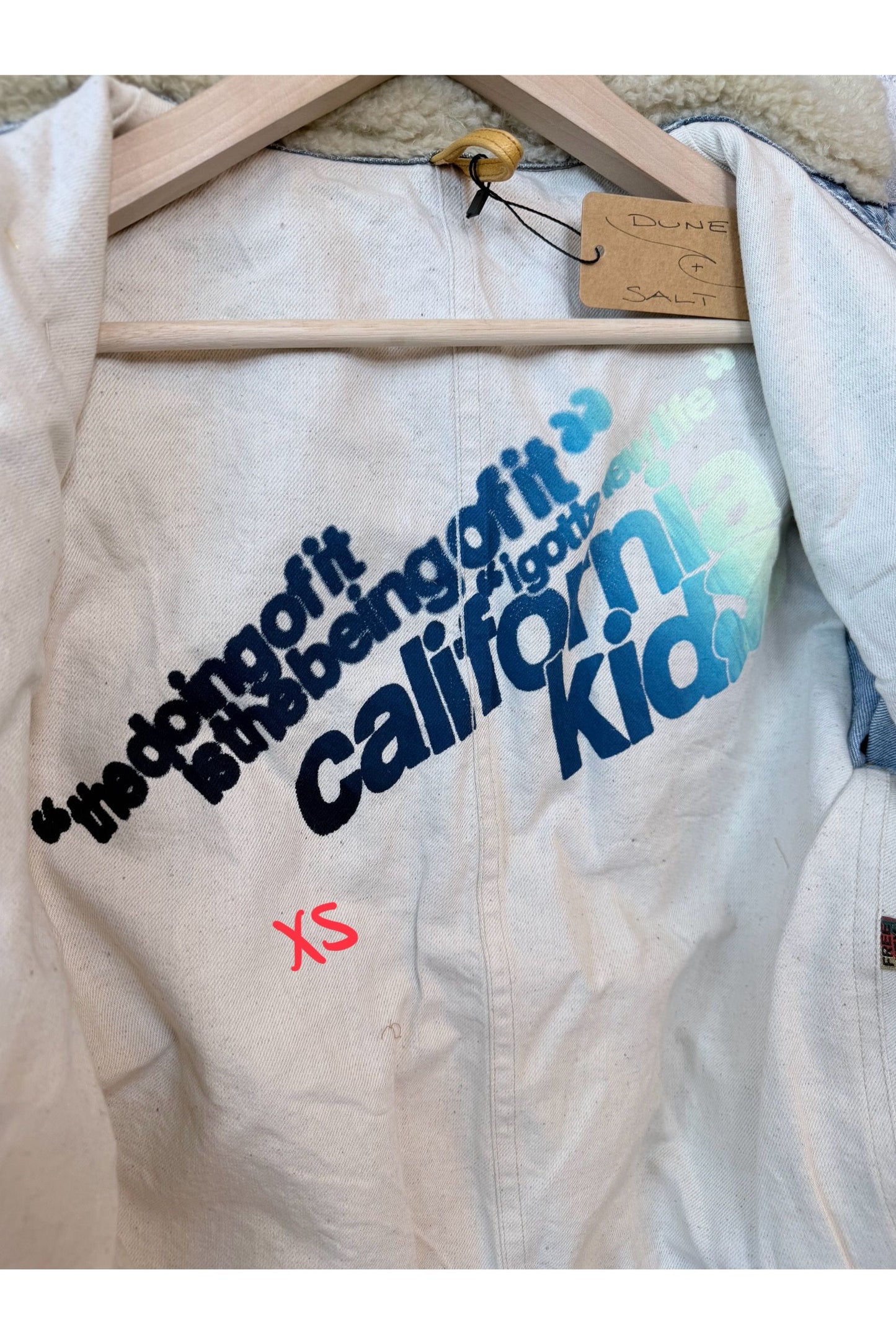 RTU1972 CALKID TURQ HOMESTUD AMERICANA SHERPA JKT - Vintage Patina - DUNE + SALT