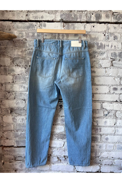 Cooper True Jeans - Light Blue - DUNE + SALT