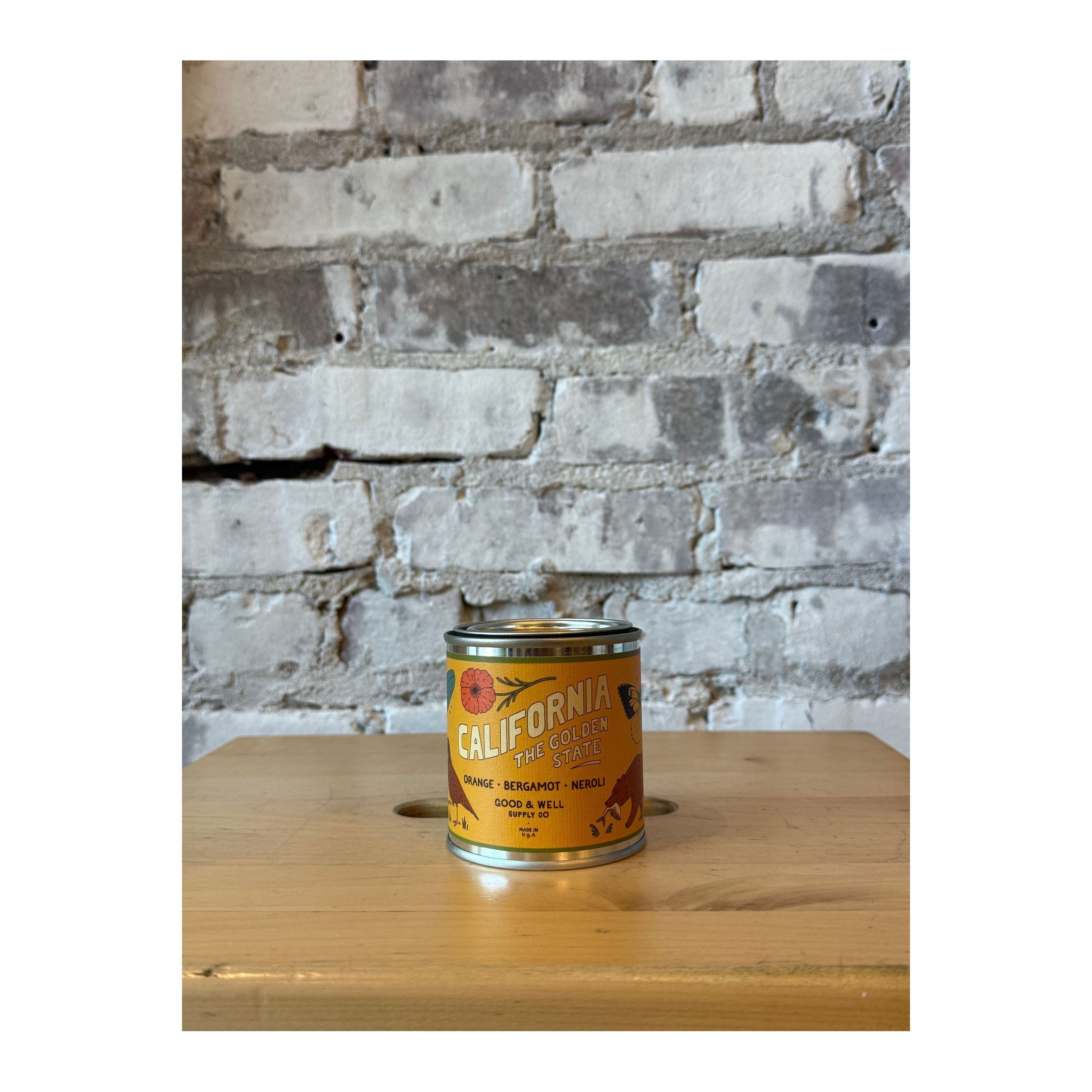 California Soy Candle - Thumbnail 3
