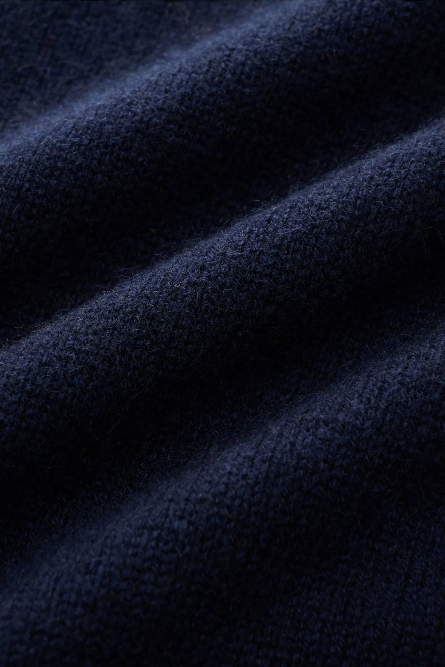 Extreme Cashmere Crew Sweater - Navy - DUNE + SALT