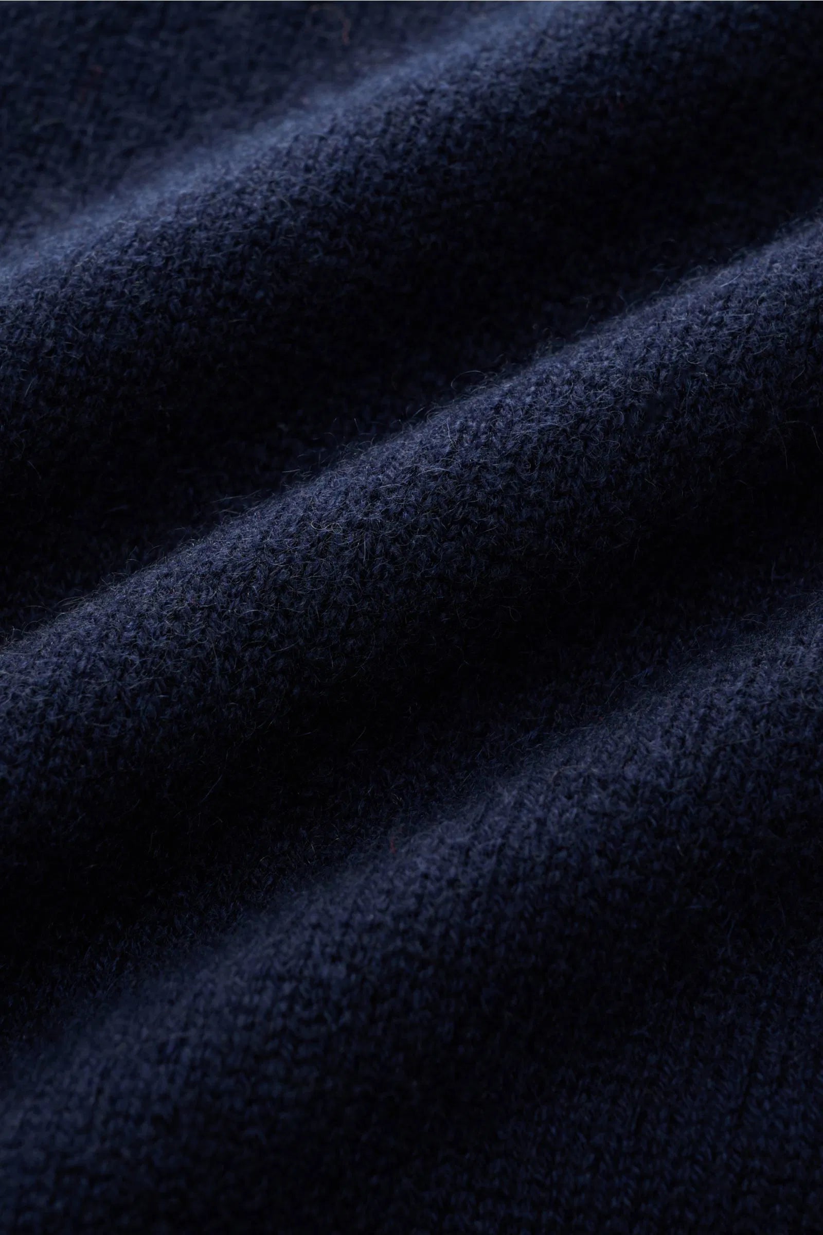 Extreme Cashmere Crew Sweater - Navy - DUNE + SALT