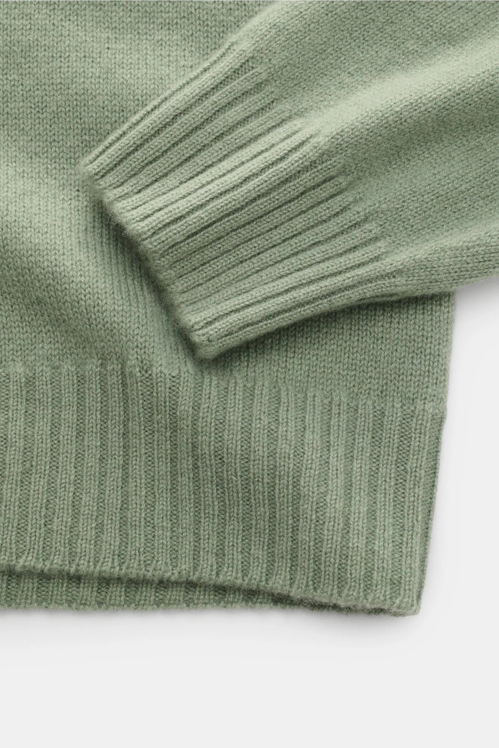 Extreme Cashmere Crew Sweater - Mistletoe - DUNE + SALT