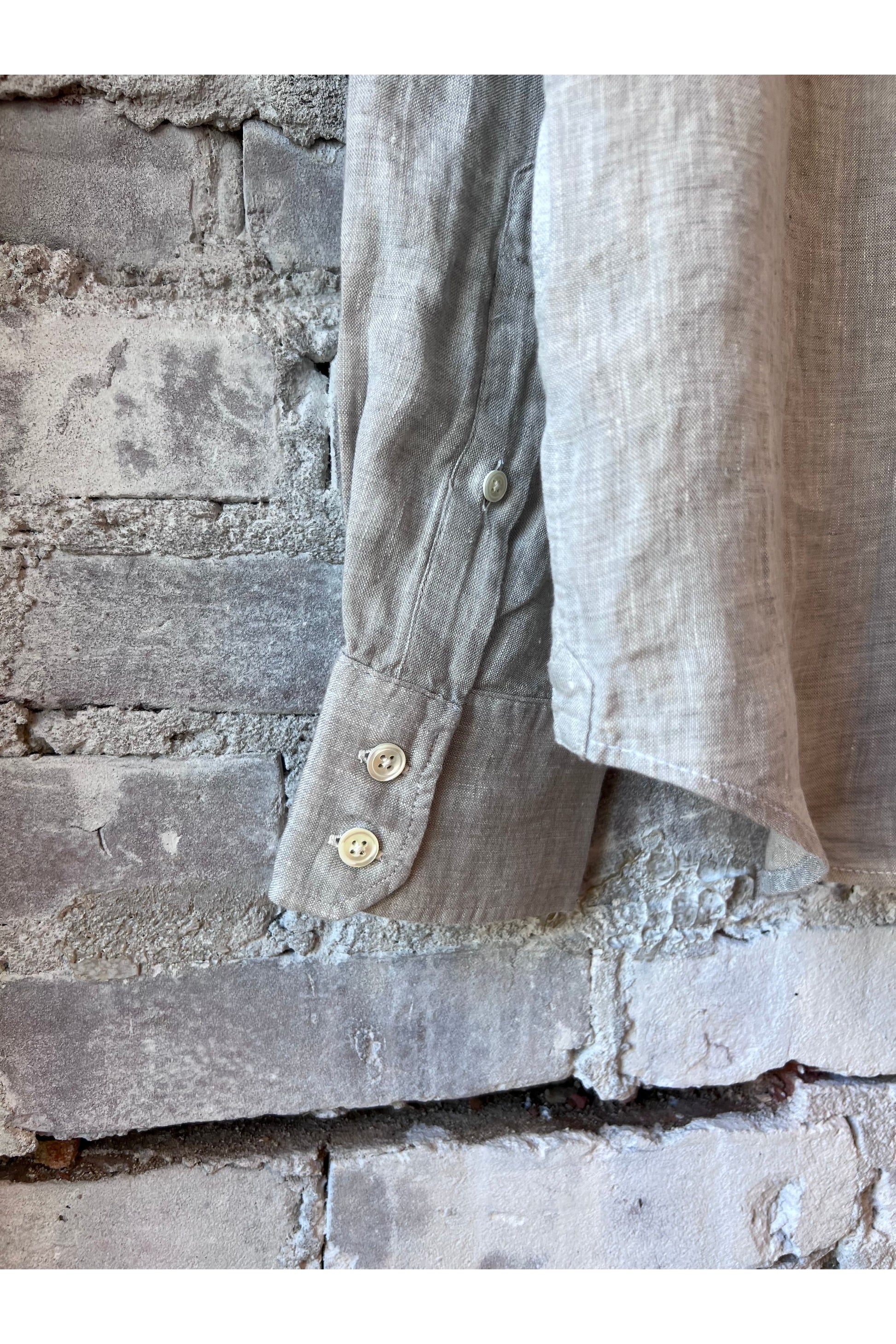 Paul Linen Chambray Shirt - Grey - DUNE + SALT