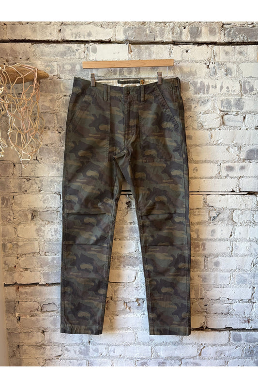 Ltd Supply Pant - Dark Camo - DUNE + SALT