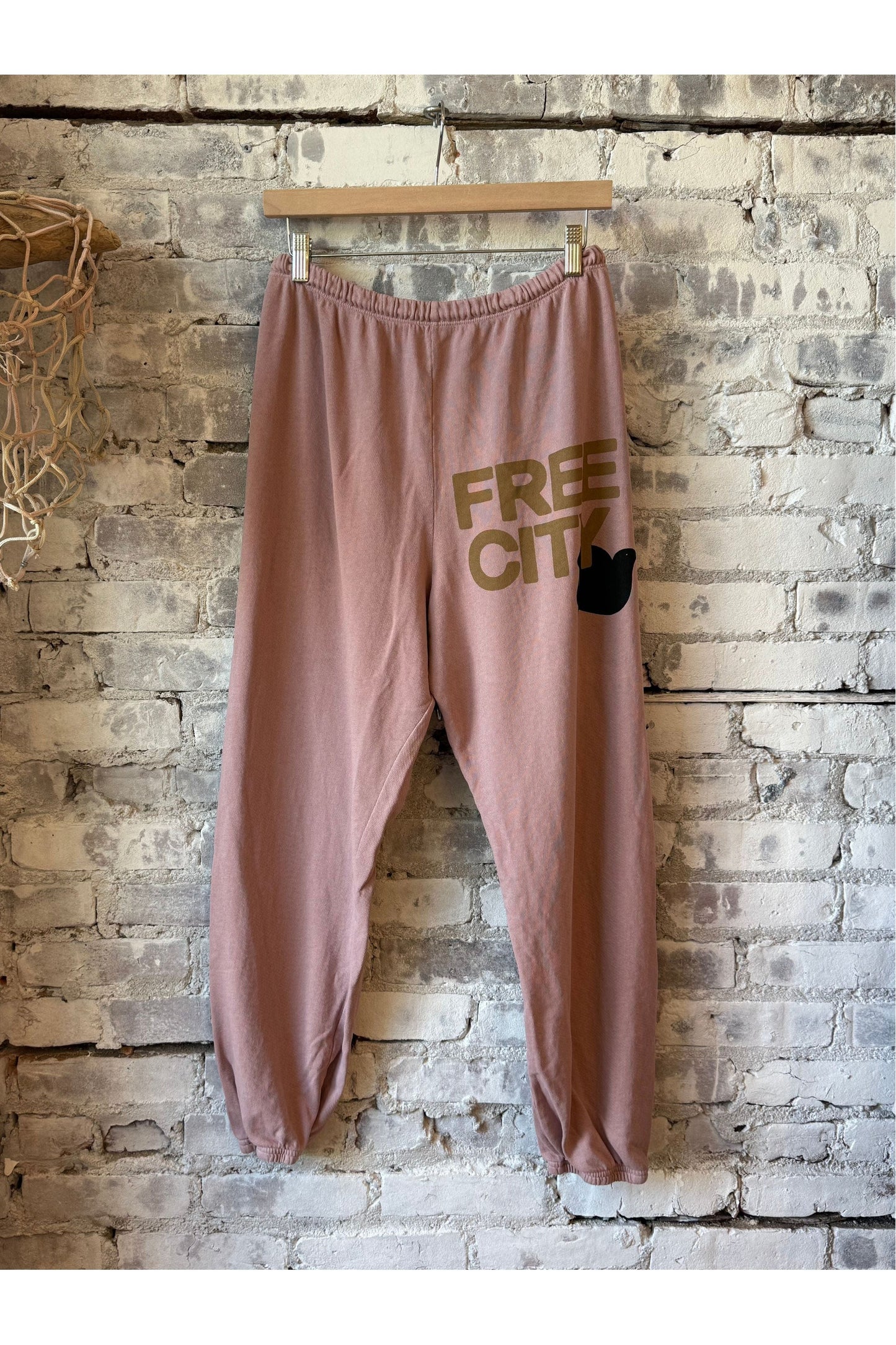 FREECITYLARGE sweatpant - ballerina golden - DUNE + SALT