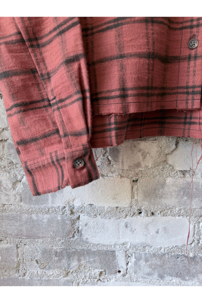 Remi Cropped Shirt in Organic Cotton Flannel - Red Windowpane - DUNE + SALT