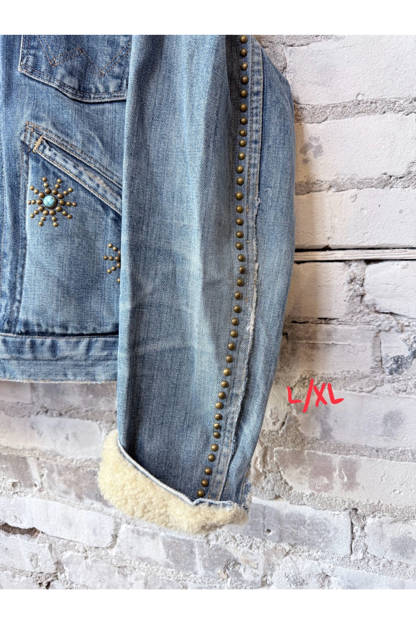 RTU1972 CALKID TURQ HOMESTUD AMERICANA SHERPA JKT - Vintage Patina - DUNE + SALT