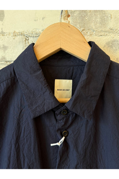 Broadcloth Regular Collar Shirt - Navy - DUNE + SALT