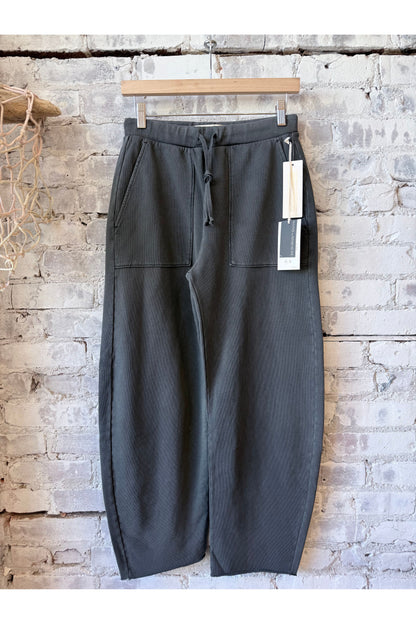 Arlo Pigment Dyed Organic Cotton Sweatpant - Washed Out - DUNE + SALT