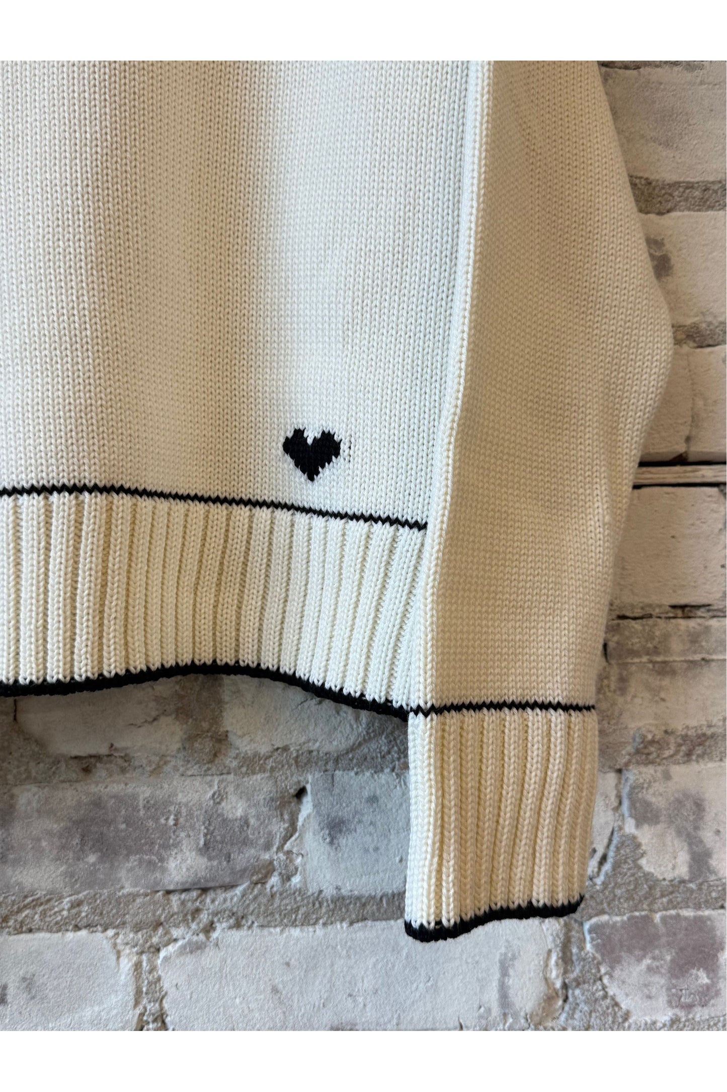 Laura Charm Sweater - Ivory/Navy - DUNE + SALT