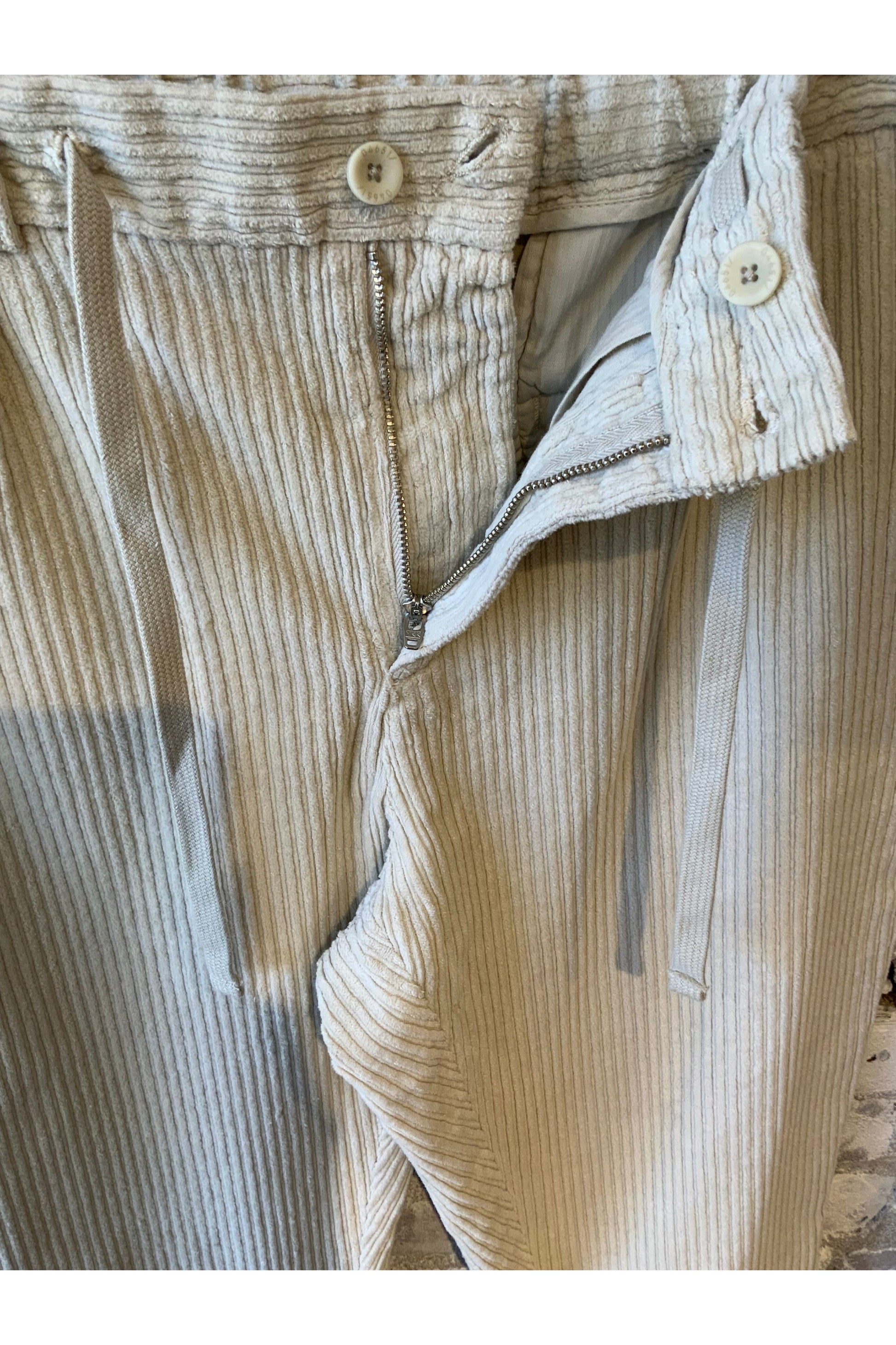 Corduroy Jogger - Beige - DUNE + SALT