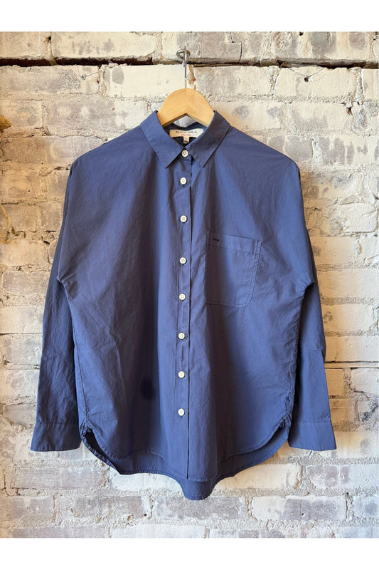 Jo Shirt in Cotton Poplin - Sea Ranch Blue - DUNE + SALT