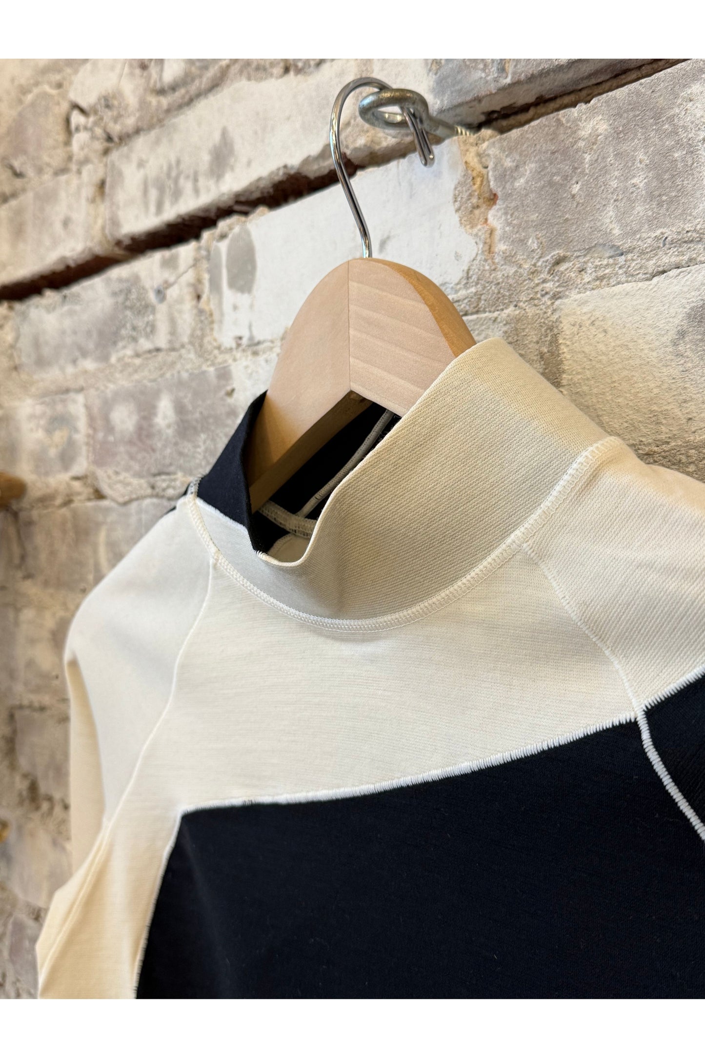 Wool Sculpt Merino Mock Neck - After Dark