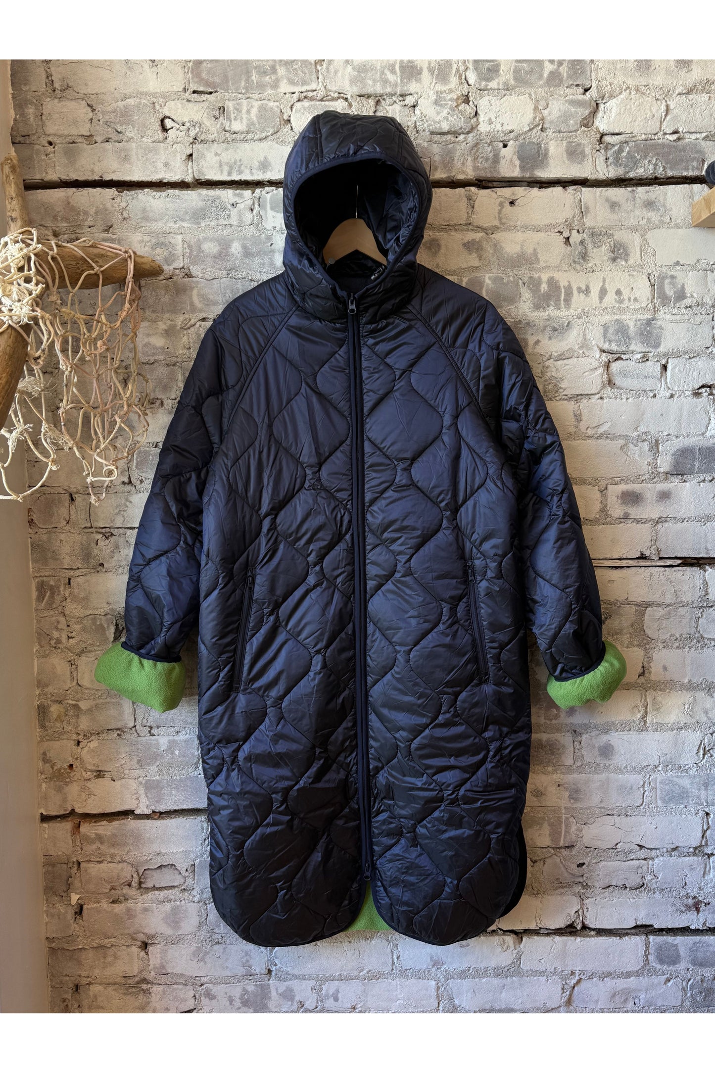 08 Light Hooded Puffer - Navy/Olive - DUNE + SALT