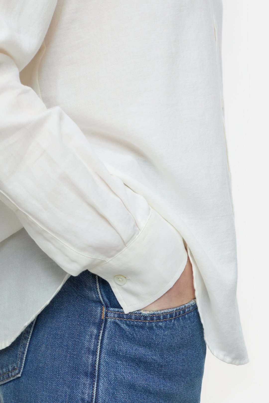 Cotton/Cashmere Blended Blouse - Ivory - DUNE + SALT