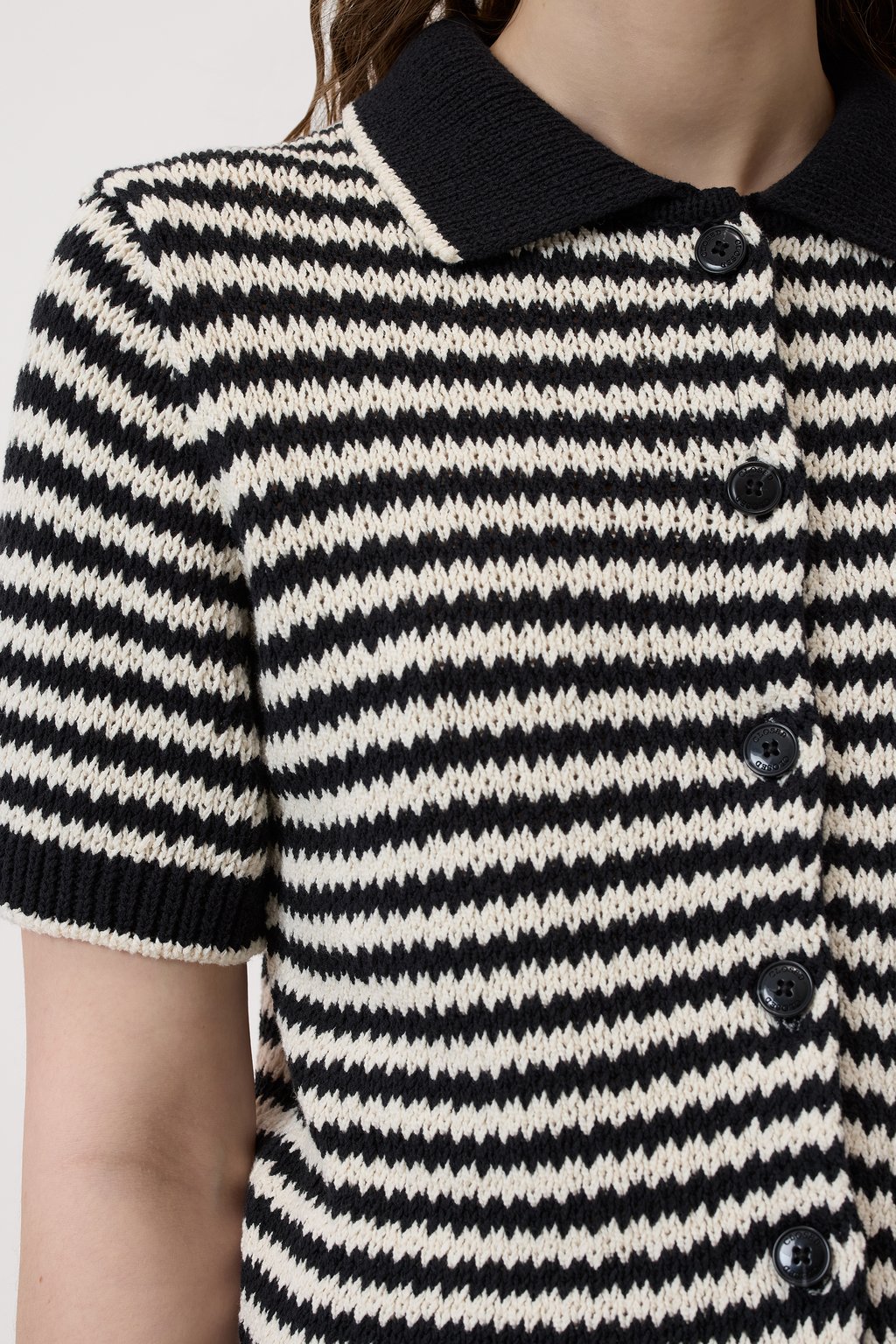 Knitted Cardigan in Organic Cotton - Black - DUNE + SALT
