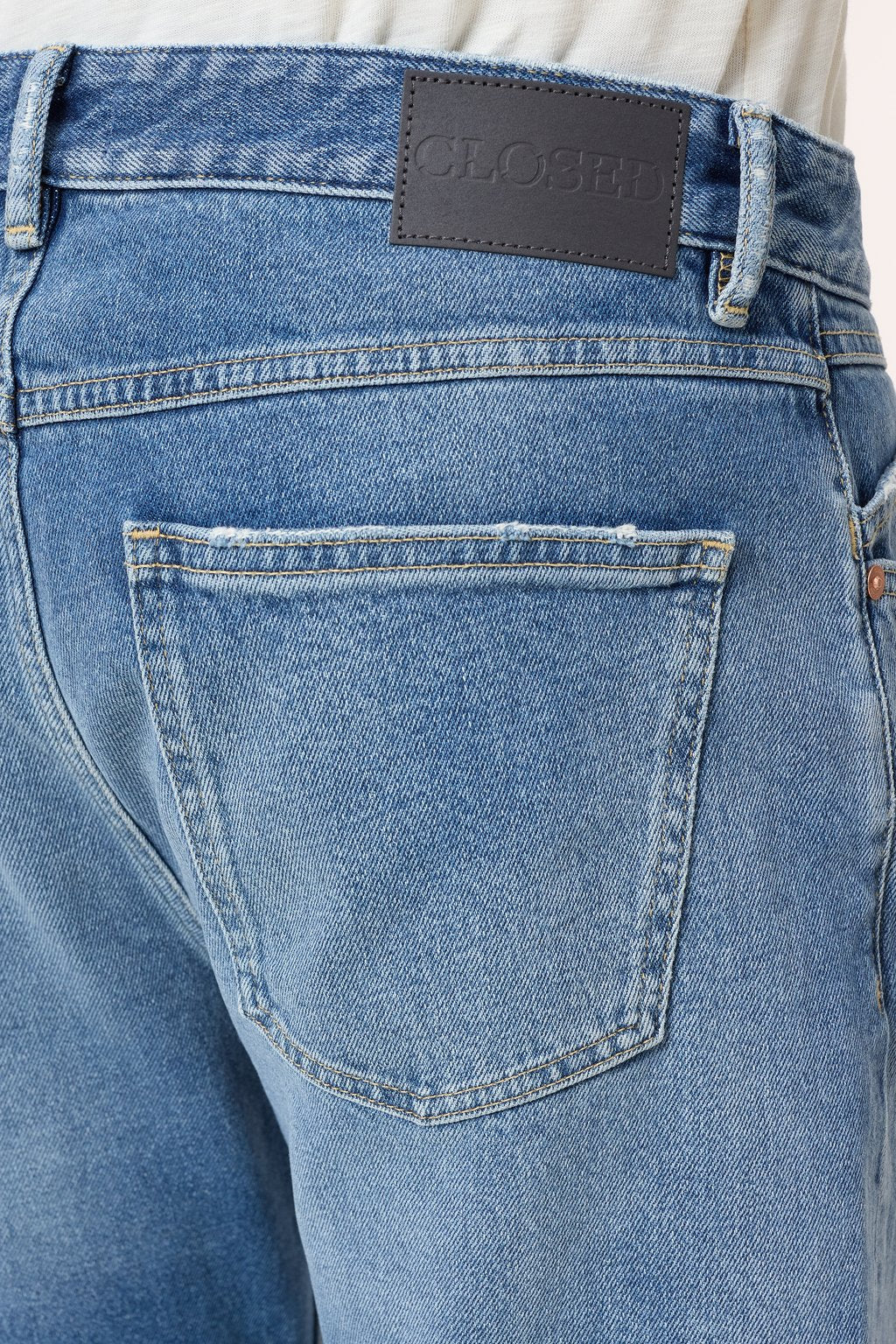 Cooper True Comfort Stretch Regular Jean - Mid Blue - DUNE + SALT