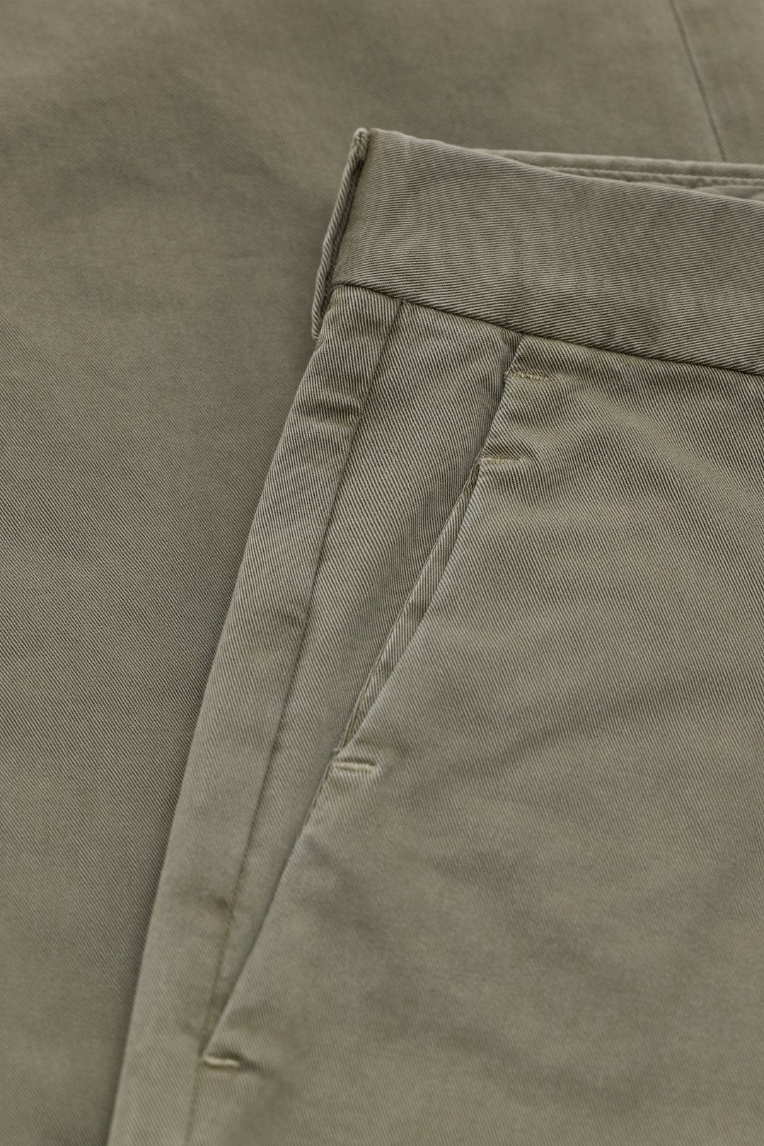 Clifton True Slim Pants - Chino Green - DUNE + SALT