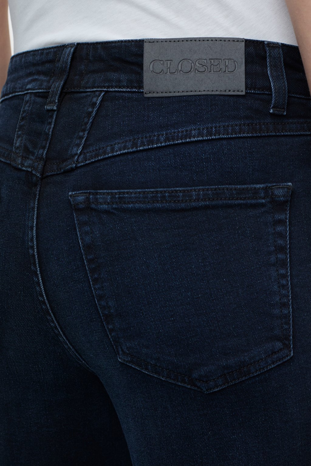 Milo Comfort Stretch Straight Jean - Blue/Black - DUNE + SALT