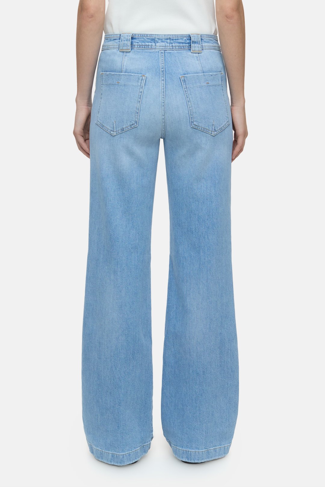 Aria Comfort Stretch Flared Jean - Light Blue - DUNE + SALT