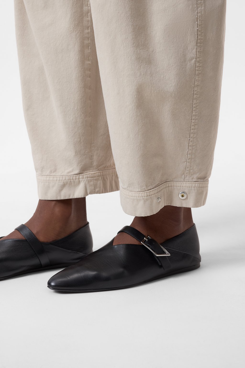 Rhannon Barrel Pant - Soft Beige - DUNE + SALT
