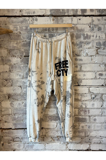 SUPERBLEACHOUT FREECITYLARGE Pocket Sweatpant - White Storm - DUNE + SALT