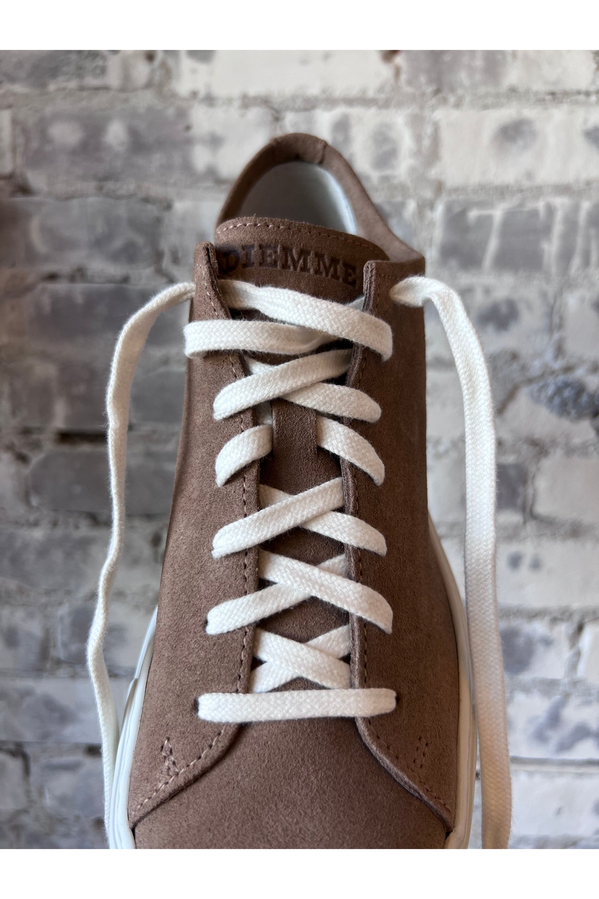 Loria Suede Low Sneaker - Taupe - DUNE + SALT