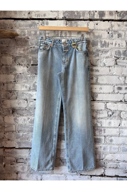 Gillan Straight Jean - Light Blue - DUNE + SALT