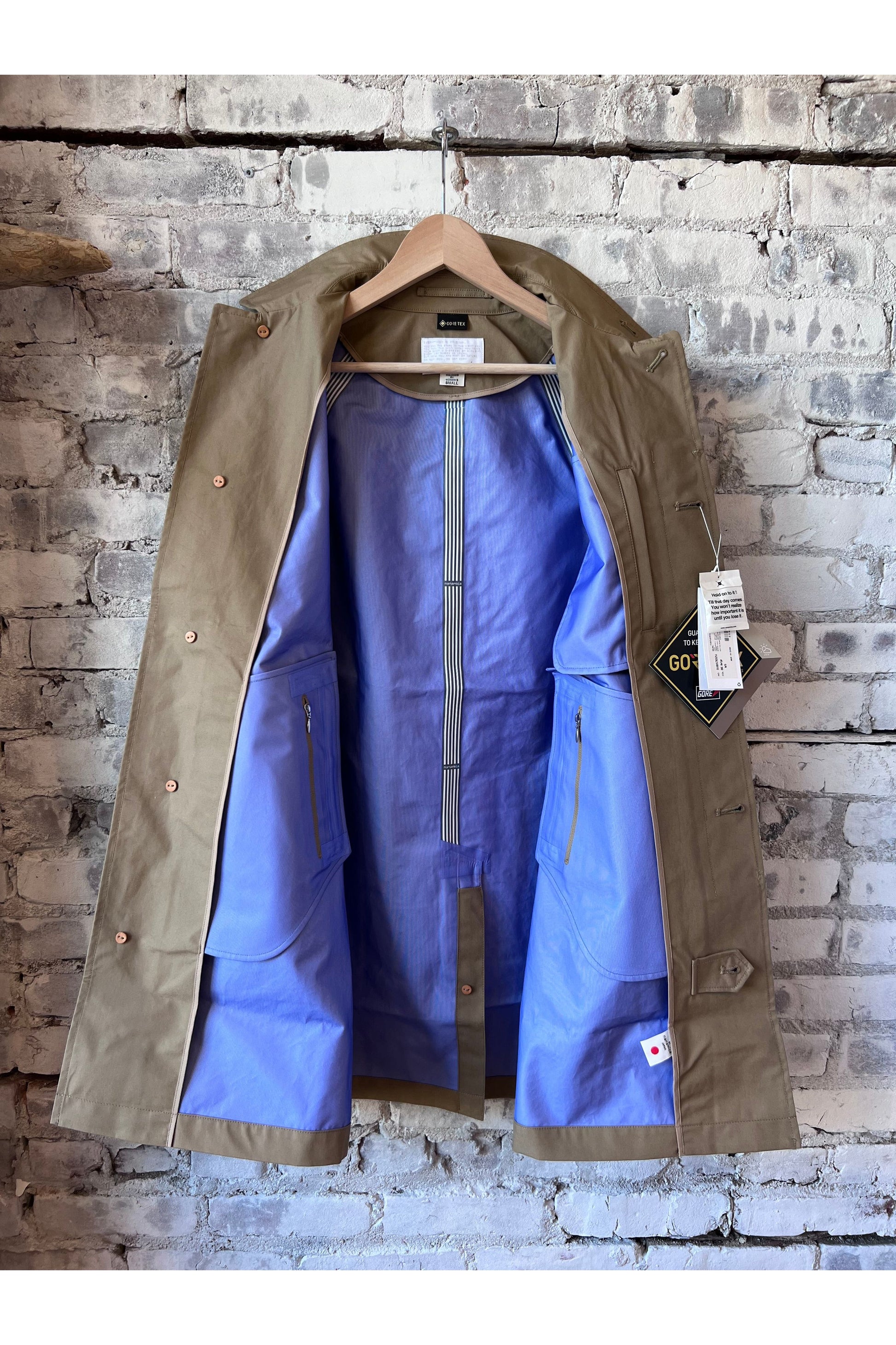 GORE-TEX Soutien Collar Coat - Beige - DUNE + SALT