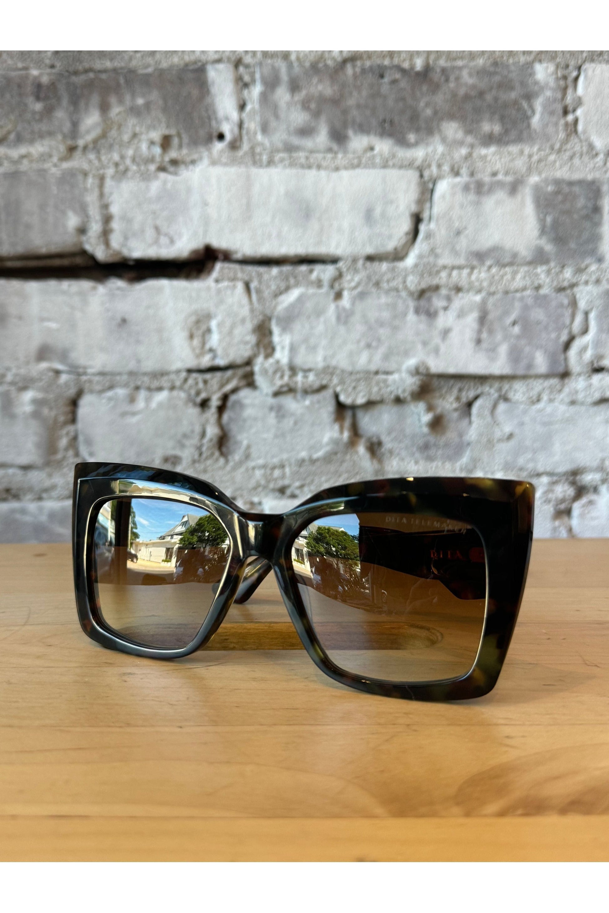 Telemaker Sunglasses - Haute Tortoise/Brown to Clear - DUNE + SALT