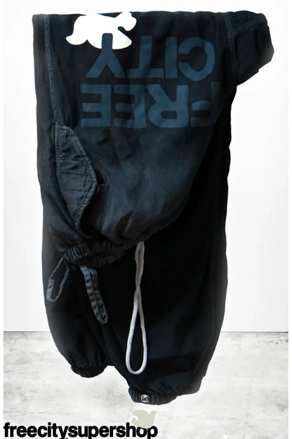 FLAP/SNAP FREECITY MATTE/SATIN AIRJUMP Pant - Superblack - DUNE + SALT