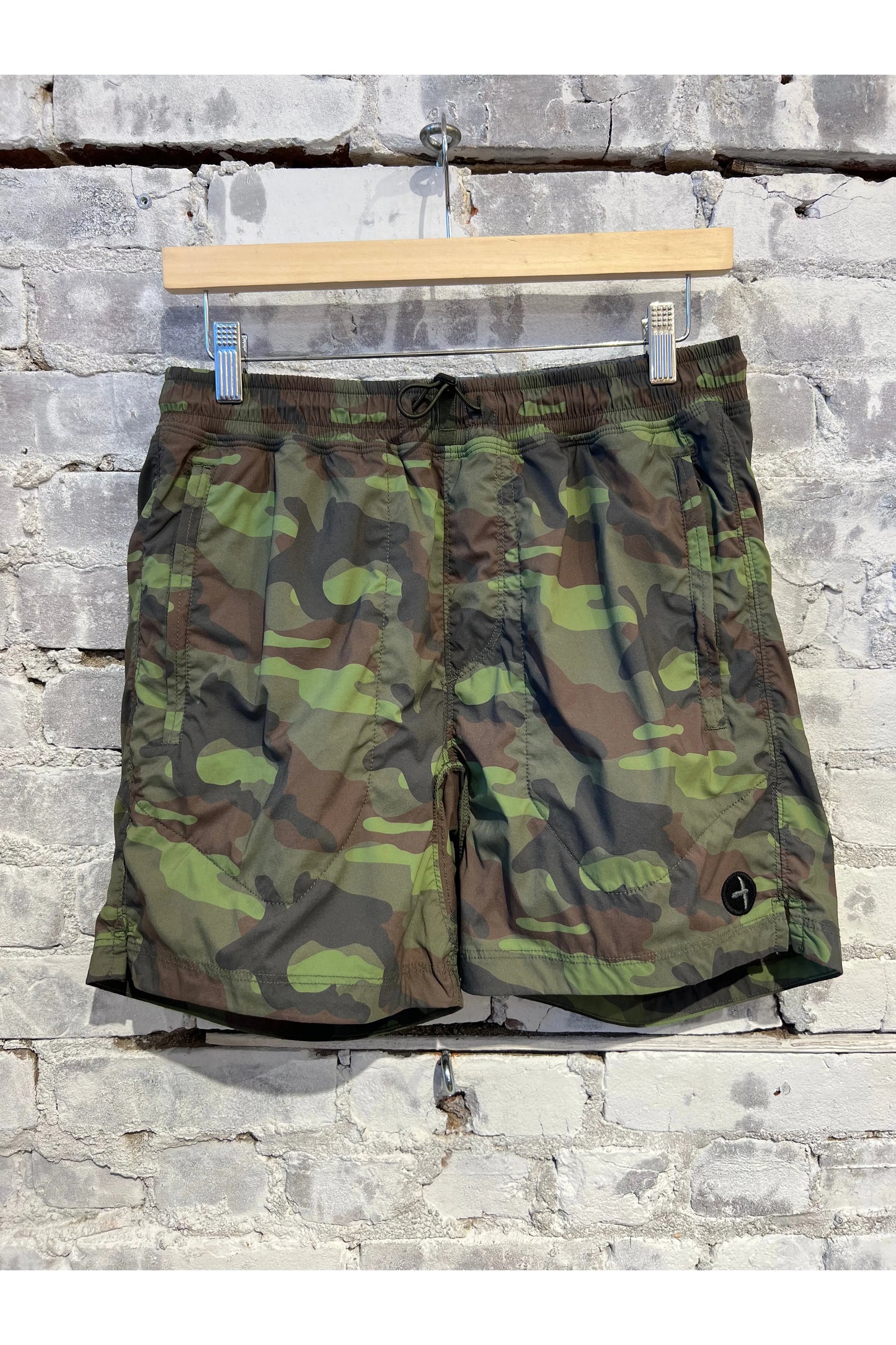 Airtex Hybrid Short - Camo Olive - DUNE + SALT