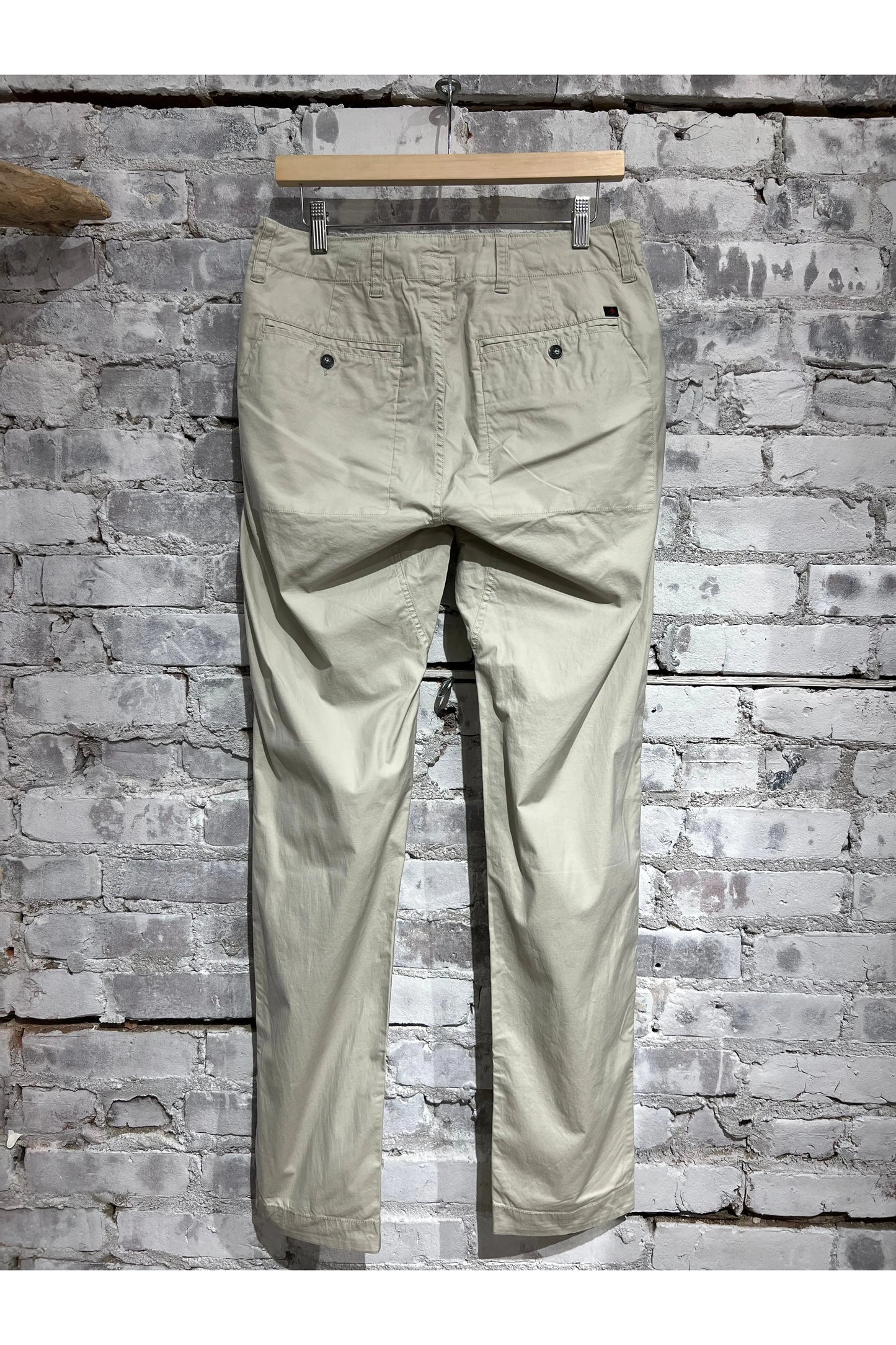 Flyweight Flex Chino - Driftwood - DUNE + SALT