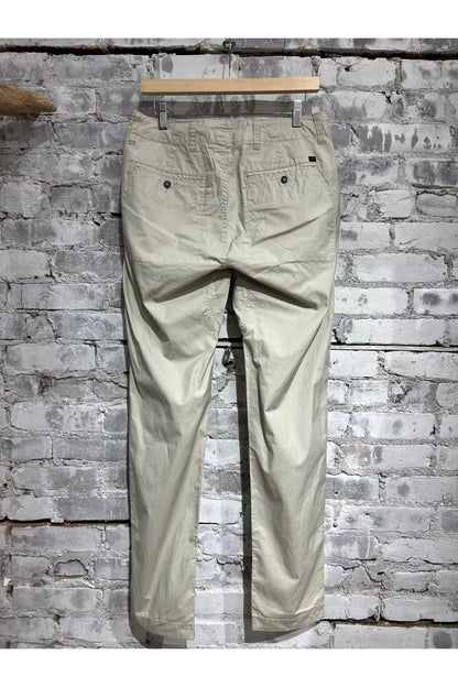 Flyweight Flex Chino - Driftwood - DUNE + SALT